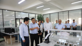 海螺集團黨委書記、董事長楊軍蒞臨東方測控調研